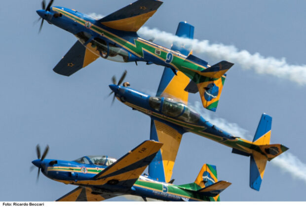 Esquadrilha da Fumaça realiza show aéreo gratuito em Pedreira neste domingo, 03 de março