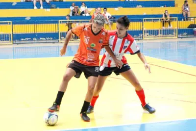 PODEROSAS E ADAGA ESTÃO NO TOPO DA CLASSIFICAÇÃO DO FUTSAL FEMININO