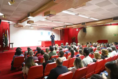 Evento sobre prevenção ao uso de drogas abre a série de Diálogos Formativos