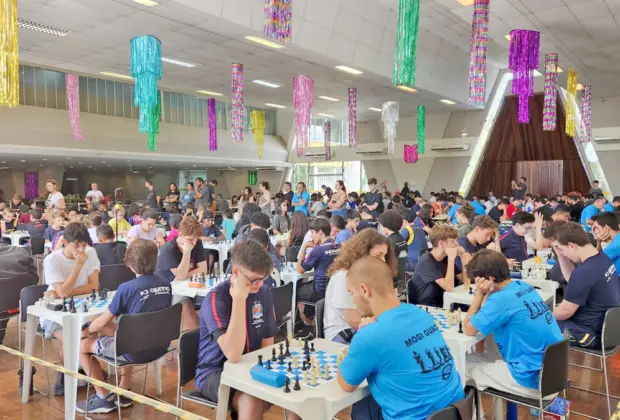 Enxadrista é campeã da 99ª etapa do Circuito Solidário de Xadrez
