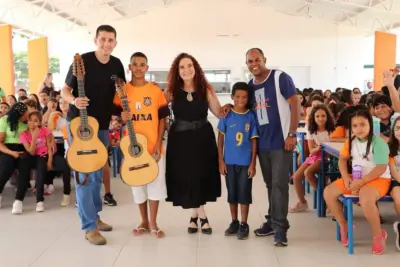 Prefeitura de Holambra Divulda Aulas  de Viola Caipira na Escola Municipal Imigrantes