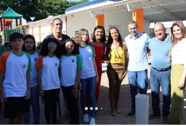 Escola do Bairro Imigrantes de Holambra Promove Atividade Significativa de Plantio de Árvore e Cápsula do Tempo