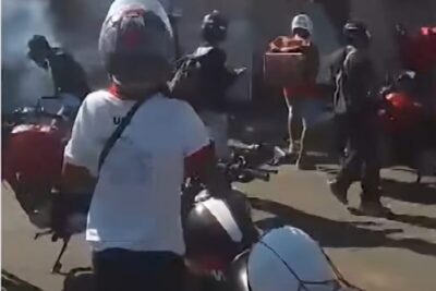 Motoboys de Mogi Mirim destroem casa após desentendimento com moradora