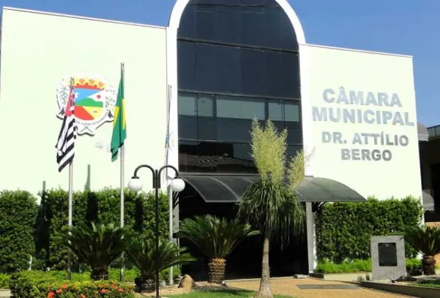 Câmara Municipal de Santo Antônio de Posse convoca reunião crucial para enfrentamento das arboviroses