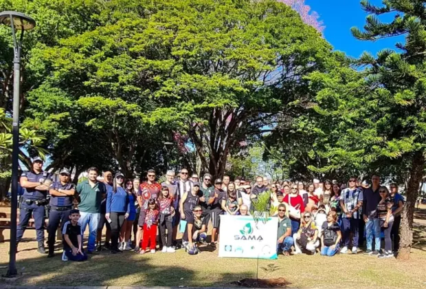 Prefeitura de Cosmópolis Promove Caminhada e Plantio de Árvores no ‘Dia da Família na Escola’