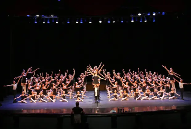 Festival Internacional de Dança reúne mais de 3,5 mil bailarinos
