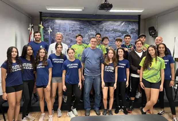 Seis atletas do Atletismo Itapirense representarão município na etapa nacional dos Jogos Escolares