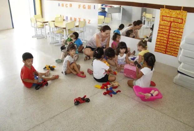 NOVA CRECHE NO BAIRRO FLORIANÓPOLIS ATENDERÁ 100 CRIANÇAS