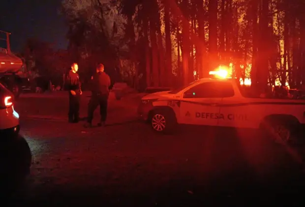 Incêndio de Grandes Proporções Atinge Bairro Rincão em Santo Antônio de Posse