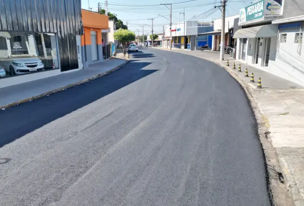 Novo pacote de recapeamento é iniciado e contemplará 5,4 km de 20 vias do município