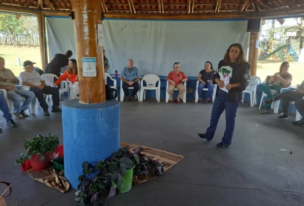 Políticas públicas em agroecologia e produção orgânica são debatidas em roda de conversa