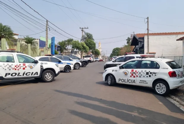 Operação da Polícia Civil em Santo Antônio de Posse Prende Quatro Pessoas por Tráfico e Porte Ilegal de Armas