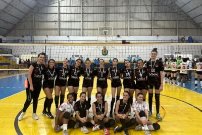 Voleibol de base de Amparo fica com o vice-campeonato em duas competições