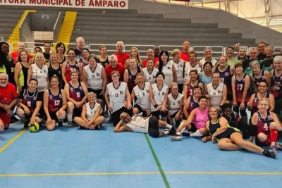 Amparo Brilha no Festival de Voleibol da Melhor Idade em Comemoração ao Dia do Idoso e Outubro Rosa