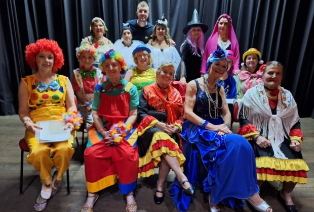 Grupo de teatro amador da terceira idade faz duas apresentações especiais de Natal em Campinas