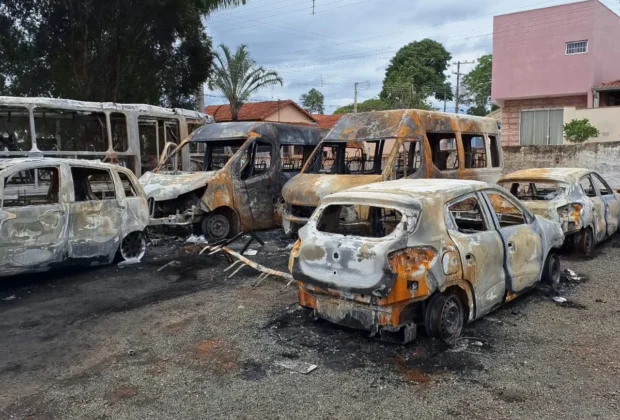 Mais um Ato de Vandalismo em Santo Antônio de Posse: Incêndio Criminoso Atinge Central de Ambulâncias