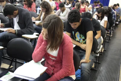 INSCRIÇÕES DO VESTIBULINHO PARA CURSO DE ADMINISTRAÇÃO DA ETEC JAGUARIÚNA TERMINAM NA PRÓXIMA TERÇA