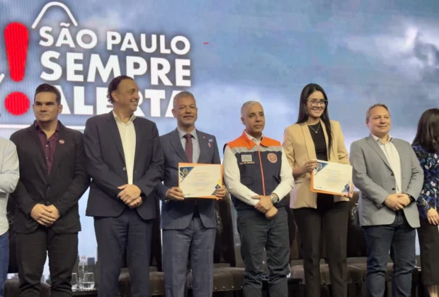 Amparo recebe títulos de destaque na evolução da resiliência da Defesa Civil Estadual