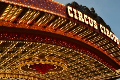 Venegas’s Circus chega ao Paulínia Winner Mall Shopping com espetáculos mágicos