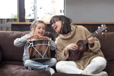 Férias escolares: como cuidar da saúde mental das mães?