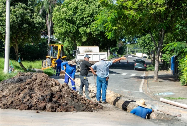 SAAEJA REALIZA TROCA DE REDE DE ESGOTO NO BAIRRO NOVA JAGUARIÚNA