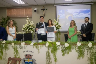 Fábio Polidoro, Magda Bellix e vereadores tomaram posse em Pedreira