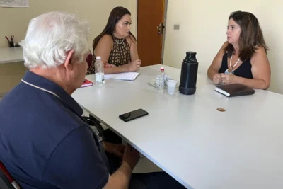 Reunião entre Secretaria Municipal de Indústria e Comércio, CRTC e Grupo de PCDs Discute Inclusão no Mercado de Trabalho em Cosmópolis
