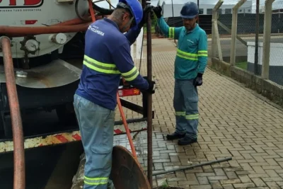 Águas de Holambra promove limpeza preventiva em redes de esgoto