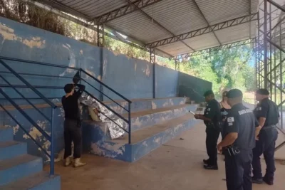 Tragédia no Conjunto Habitacional: Homem é Encontrado Enforcado em Quadra de Esportes