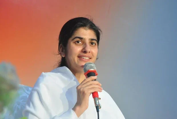 Referência mundial em meditação e bem-estar, BK Shivani estará em Serra Negra pela primeira vez para palestra