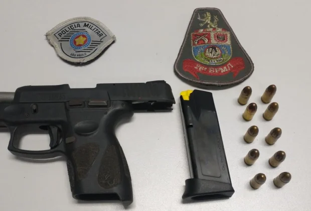 POLÍCIA MILITAR APREENDE ARMA DE FOGO EM MOGI GUAÇU