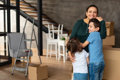 Mães em mudança: como a Iugas facilita transições familiares com cuidado e soluções especializadas