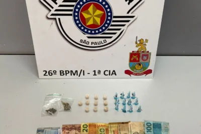  Polícia Militar apreende drogas e identifica trio envolvido em tráfico em Mogi Guaçu