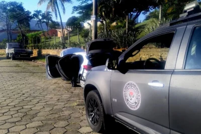 GCM de Amparo impede crime em andamento e resgata vítimas de cárcere privado