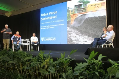 Prefeito participa do primeiro dia do 5º Fórum Brasil de Gestão em Holambra