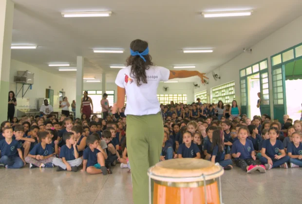 Parklet Móvel segue com atividades culturais em Pedreira
