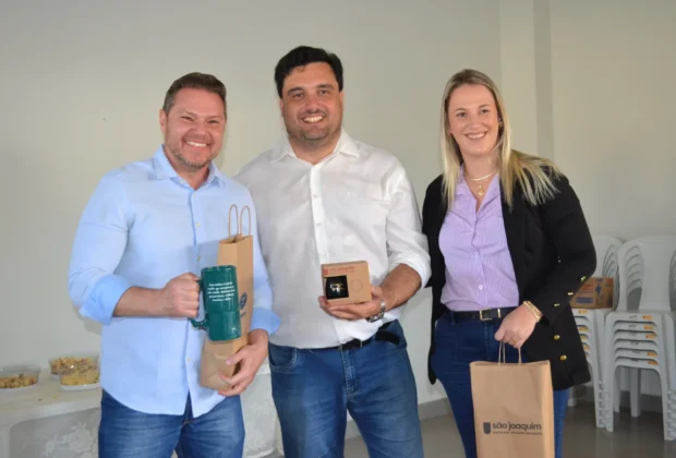 Deputado Estadual Danilo Campetti visita Pedreira e reforça compromisso com o município