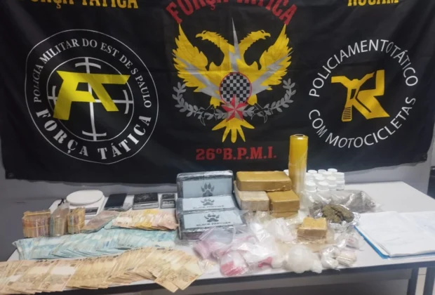 Ação da PM em Mogi Mirim desmantela ponto de tráfico e apreende mais de R$ 44 mil em dinheiro e drogas