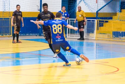 BOTEQUIM E PONTE PRETA SÃO OS FINALISTAS DO MUNICIPAL DE FUTSAL VETERANOS