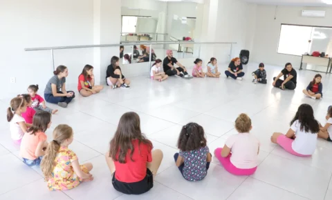 FESTIVAL DE FÉRIAS DE JAGUARIÚNA TEM OFICINA DE ARTES NESTA QUINTA
