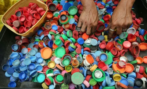 Holambra relança Gincana Tampinha Legal com prêmios e foco na reciclagem