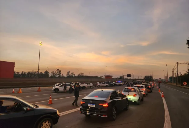 Operação Direção Segura é realizada na Rodovia SP-332, em Cosmópolis