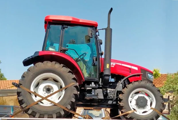 Mogi Guaçu recebe trator cabinado para impulsionar produção rural