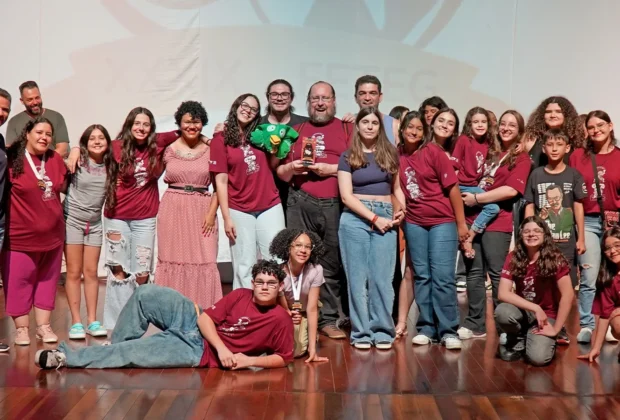 Mogi Guaçu celebra os 40 anos do FETEG com programação especial de teatro estudantil