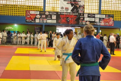 Artur Nogueira conquista medalhas e garante 10 vagas na final do Paulista de Judô Aspirante