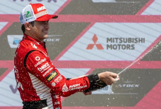 Stock Car: Solitário no top-10, Piquet recoloca Mitsubishi Motors no pódio do Velocitta