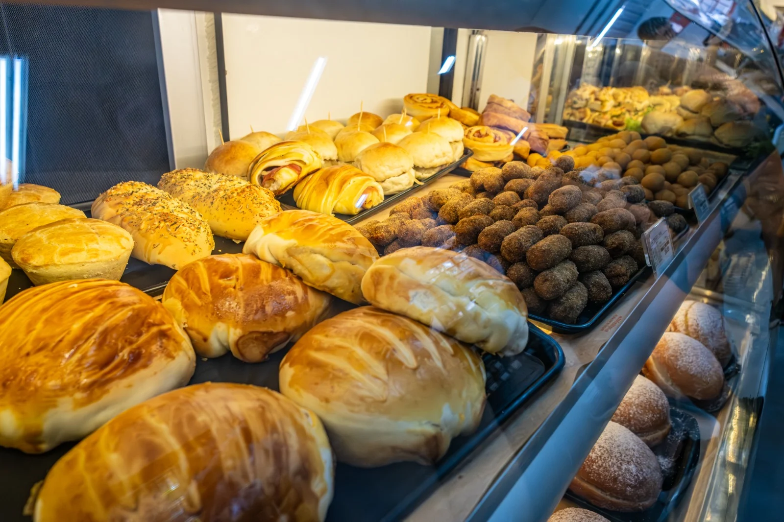 16 de outubro: Dia Mundial do Pão: Panificadora da região prova que o ...