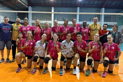 Vôlei feminino de Artur Nogueira vence Porto Ferreira e é campeão estadual