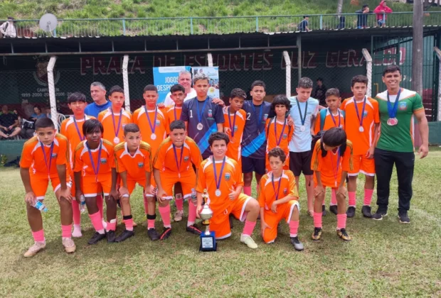 Campanha histórica leva Holambra ao pódio dos Jogos Desportivos do Circuito das Águas Paulista