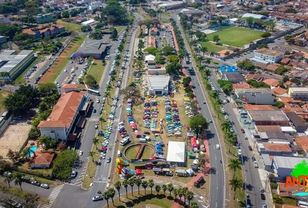 BOULEVARD SEDIA ENCONTRO ANUAL DE CARROS ANTIGOS SÁBADO E DOMINGO